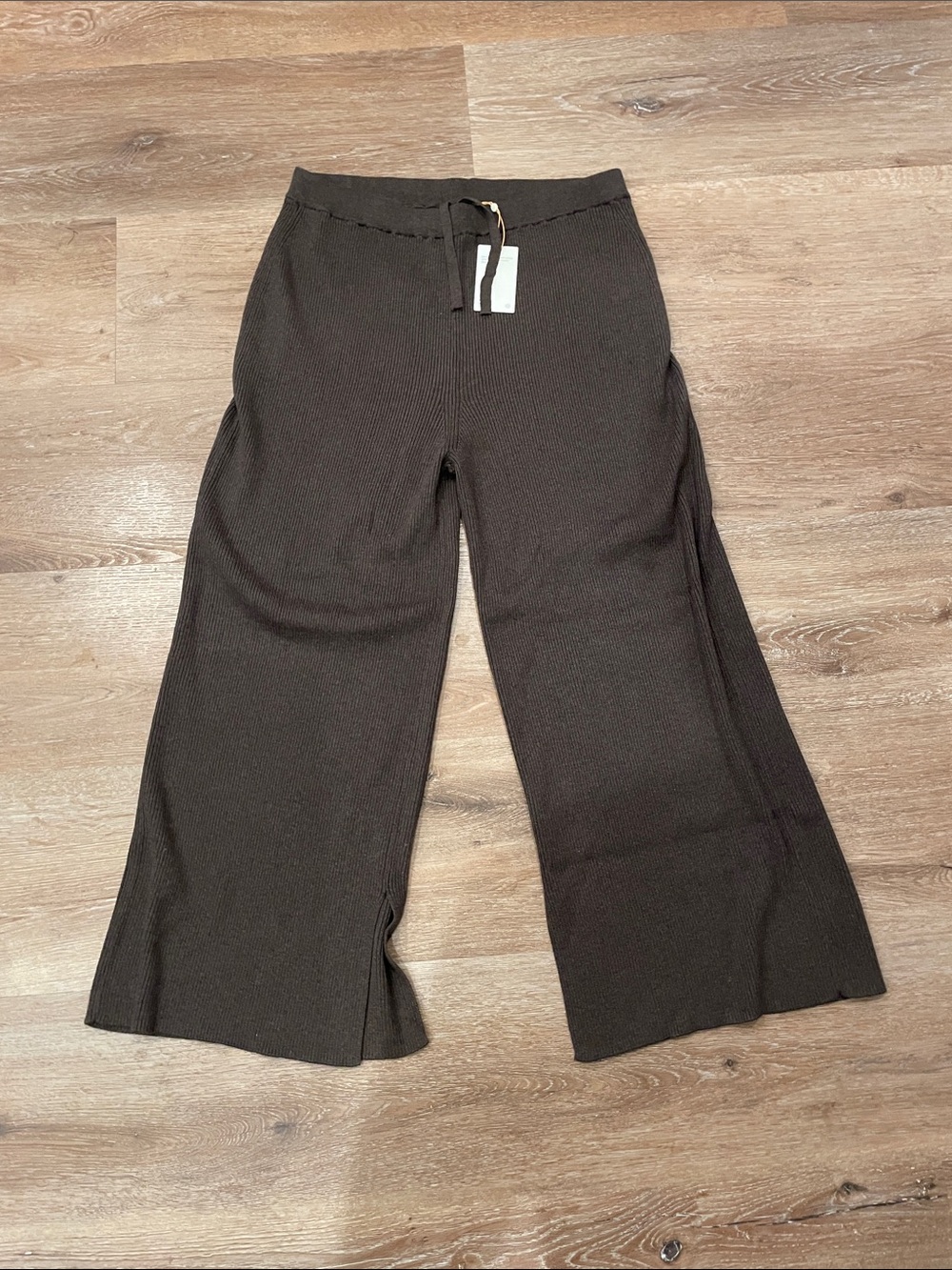 Quince Wide-Leg Knit sweats in Dark Brown